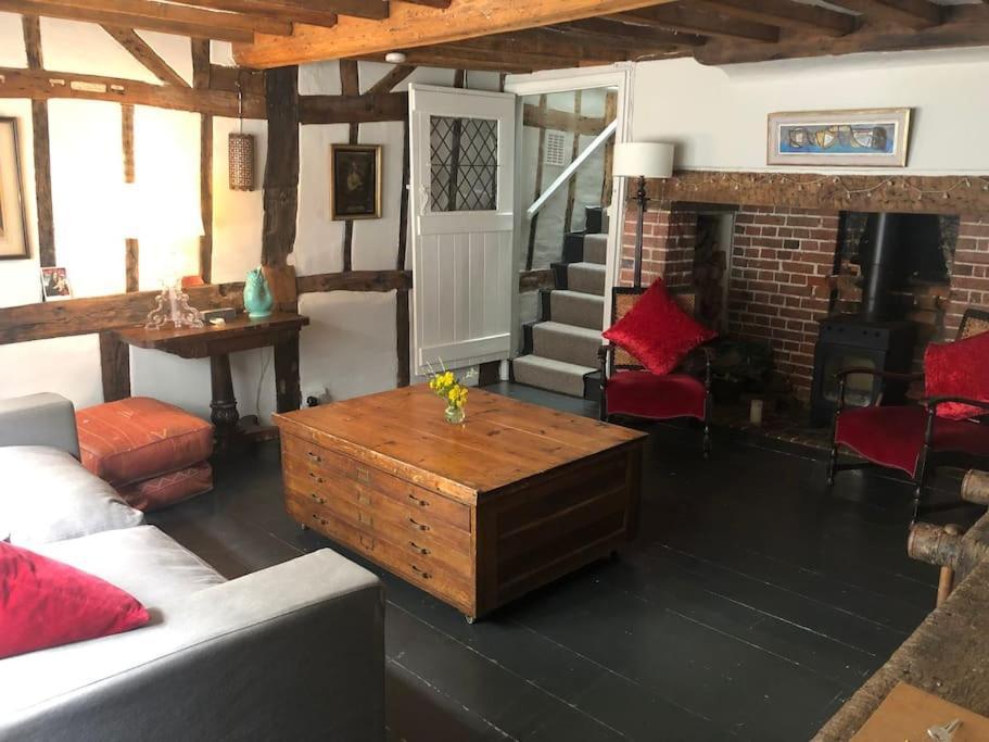 Hastings Old Town. Cottage - By The Sea Exterior foto
